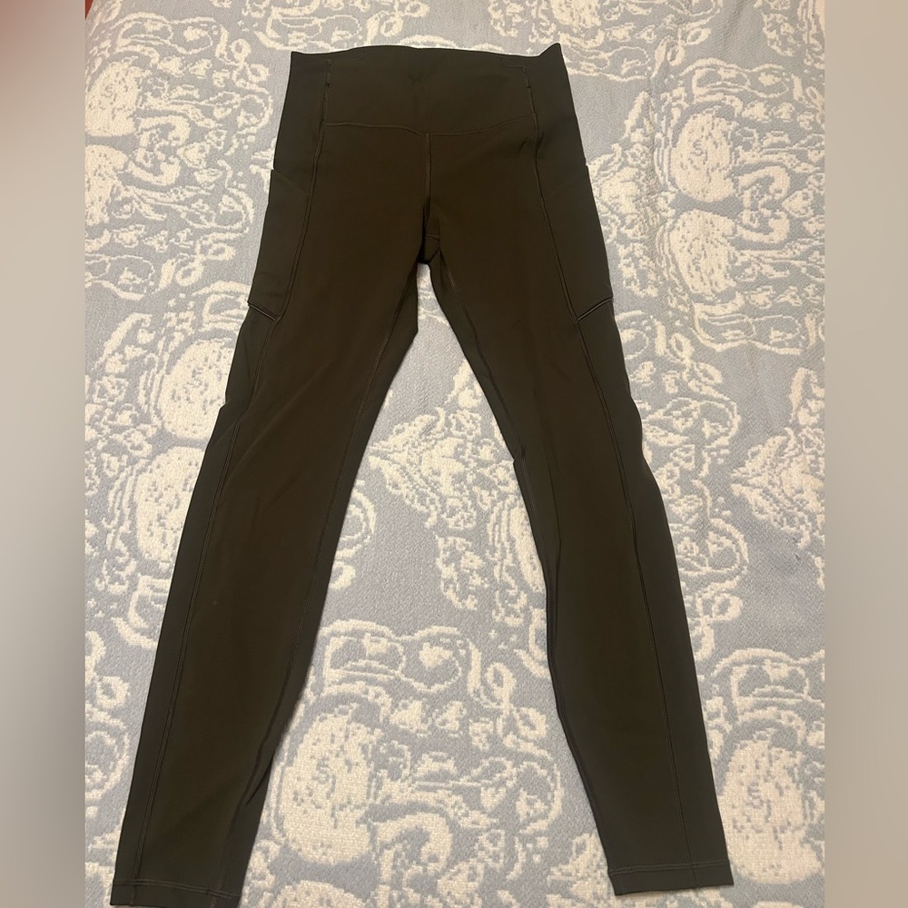 Lululemon Fast and Free Tights - Picture 2 of 4